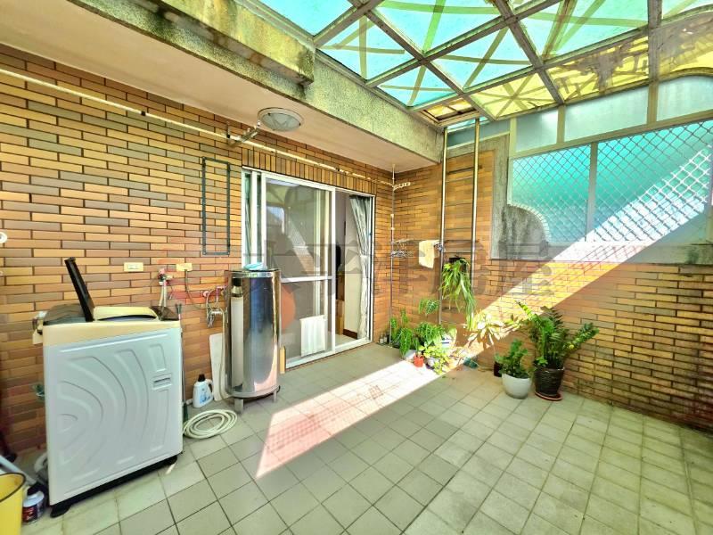 龍潭國中旁拉法葉花園美墅房屋室內格局與周邊環境