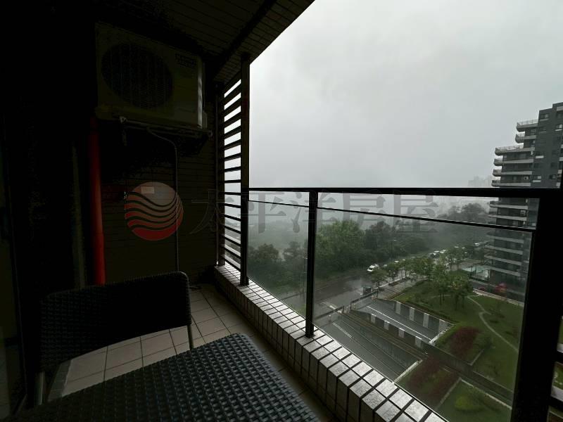 雲品夢幻花園平車美套房房屋室內格局與周邊環境