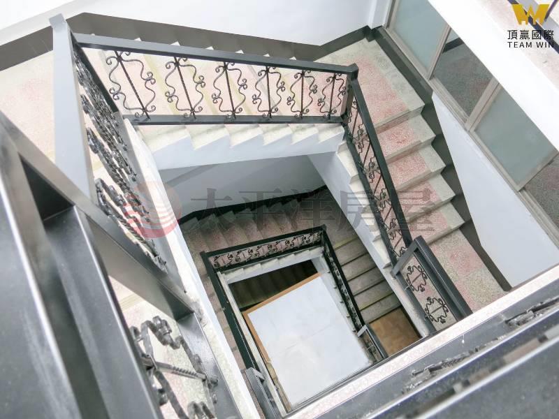 E312玉里車站黃金透天店面房屋室內格局與周邊環境