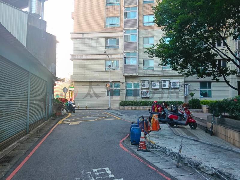 桃園後站麗寶紐約1+1房房屋室內格局與周邊環境
