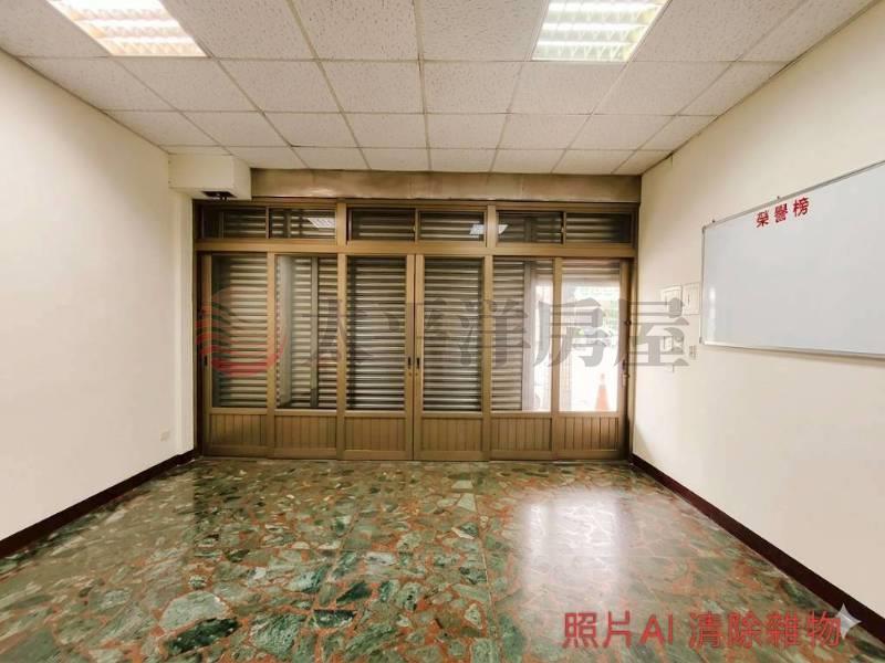 正延平路透天店面房屋室內格局與周邊環境