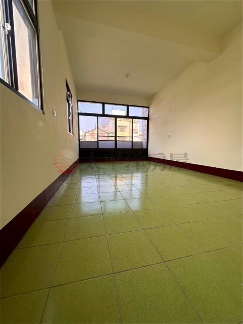 田中市中心全新翻修店住房屋室內格局與周邊環境