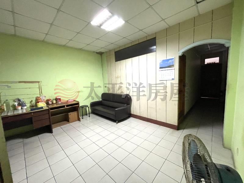 花壇工業廠住(兩戶合併)乙工房屋室內格局與周邊環境