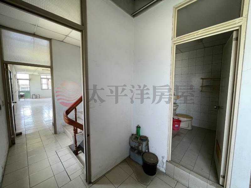 花壇工業廠住(兩戶合併)乙工房屋室內格局與周邊環境