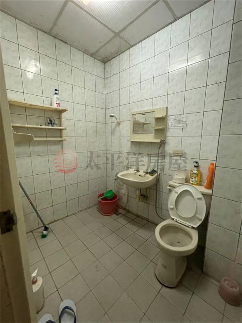 花壇工業廠住(兩戶合併)乙工房屋室內格局與周邊環境