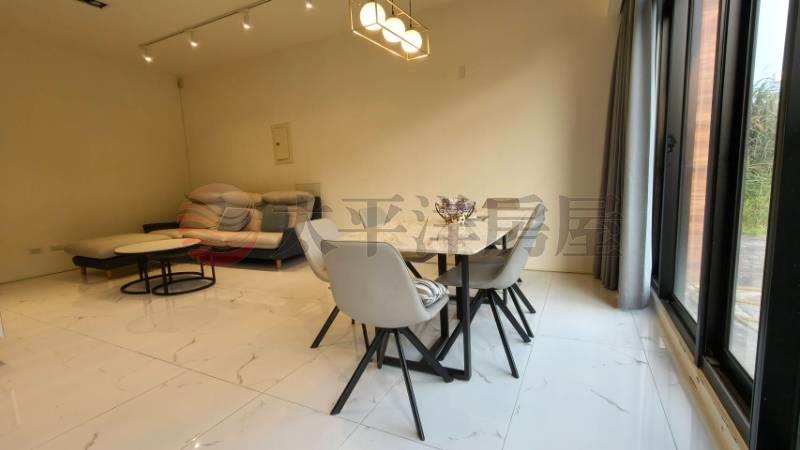 左岸綠景電梯農舍房屋室內格局與周邊環境