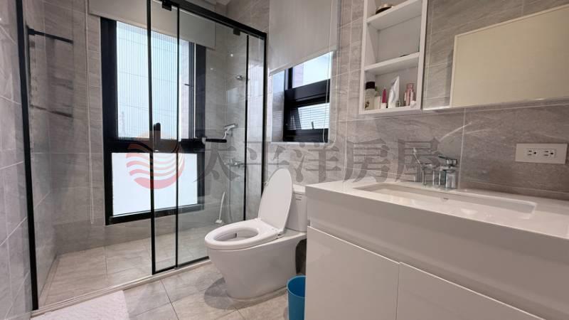 左岸綠景電梯農舍房屋室內格局與周邊環境