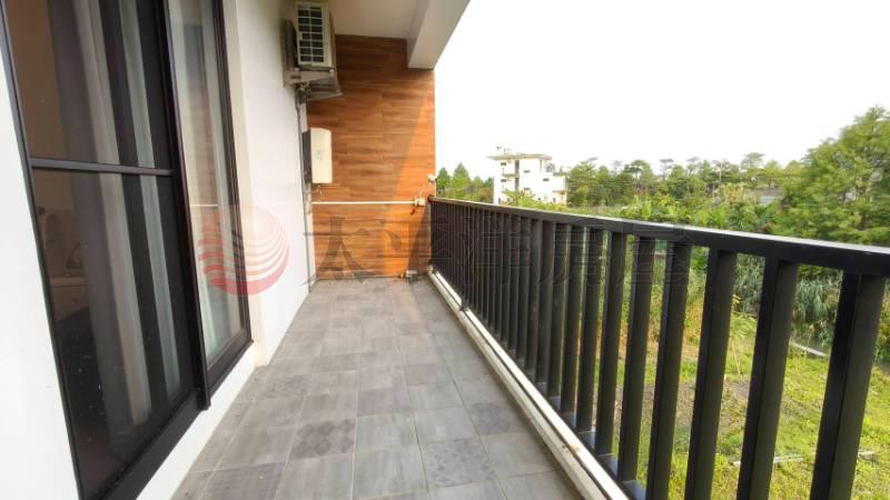 左岸綠景電梯農舍房屋室內格局與周邊環境