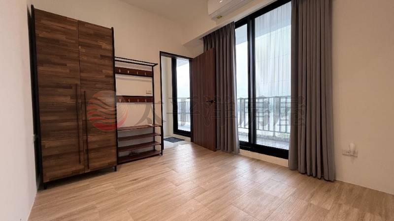 左岸綠景電梯農舍房屋室內格局與周邊環境