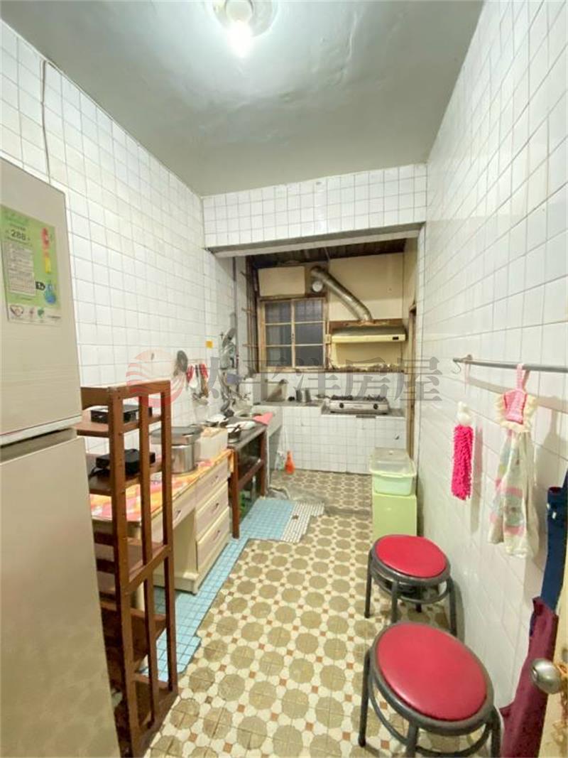 復興路低樓層成家屋房屋室內格局與周邊環境