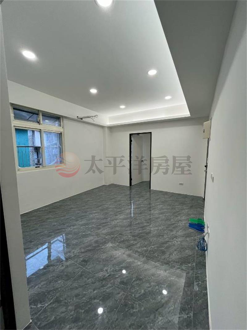 東明路馬路邊裝潢美3房房屋室內格局與周邊環境