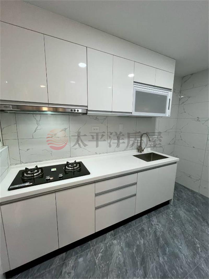 東明路馬路邊裝潢美3房房屋室內格局與周邊環境