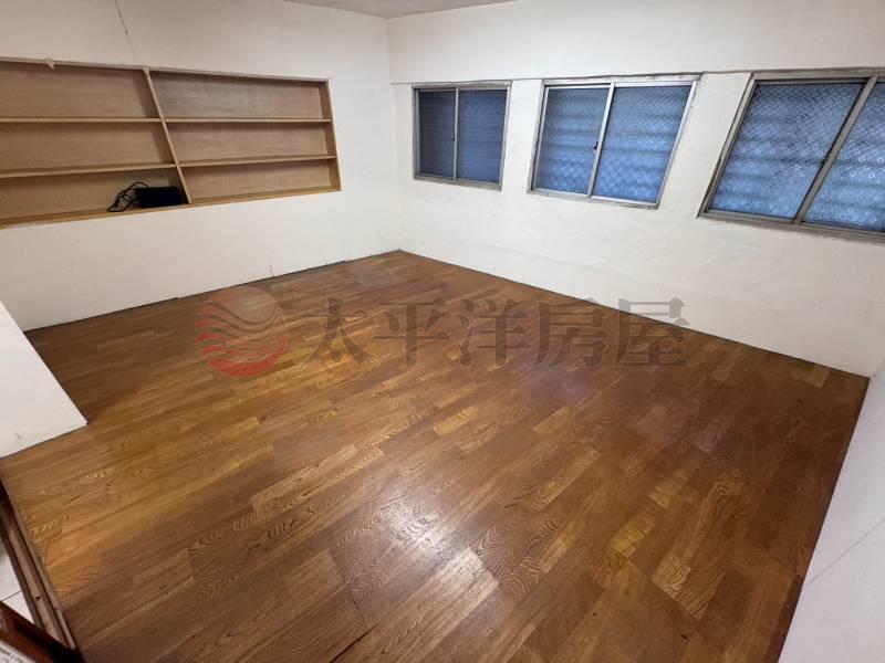 近廟口1樓好停車房屋室內格局與周邊環境