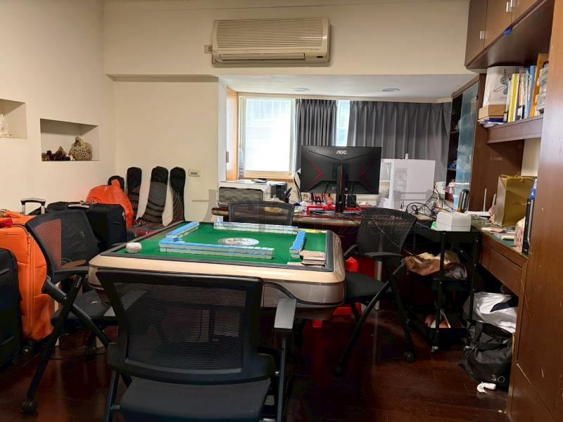 碧嵐二代雙戶美宅房屋室內格局與周邊環境