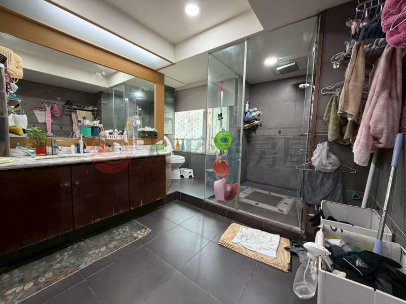 碧嵐二代雙戶美宅房屋室內格局與周邊環境