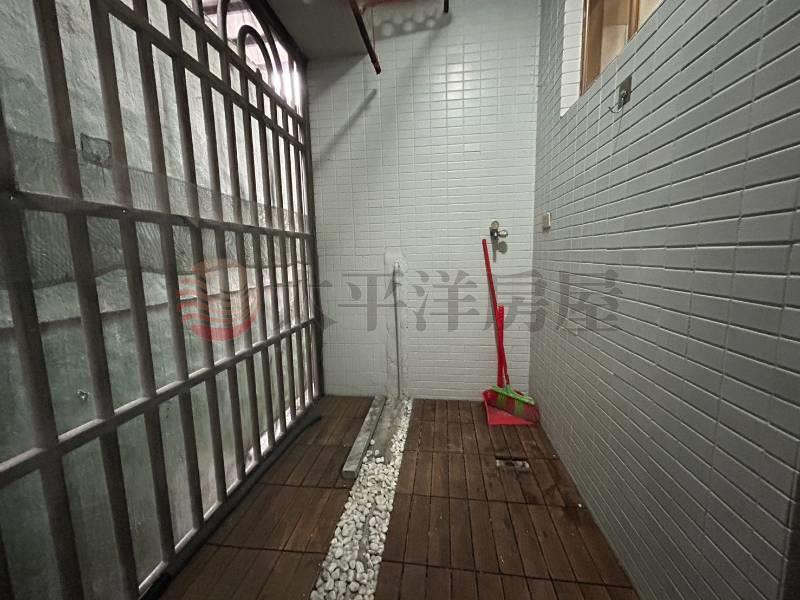 全聯旁稀有電梯二房房屋室內格局與周邊環境