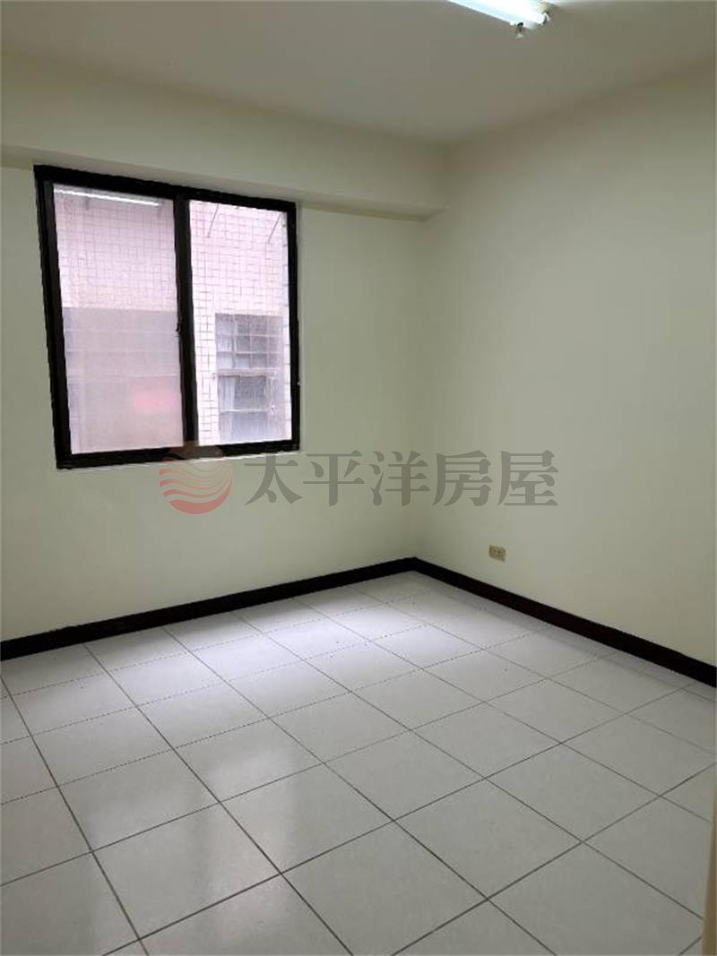 面河景觀美四房房屋室內格局與周邊環境