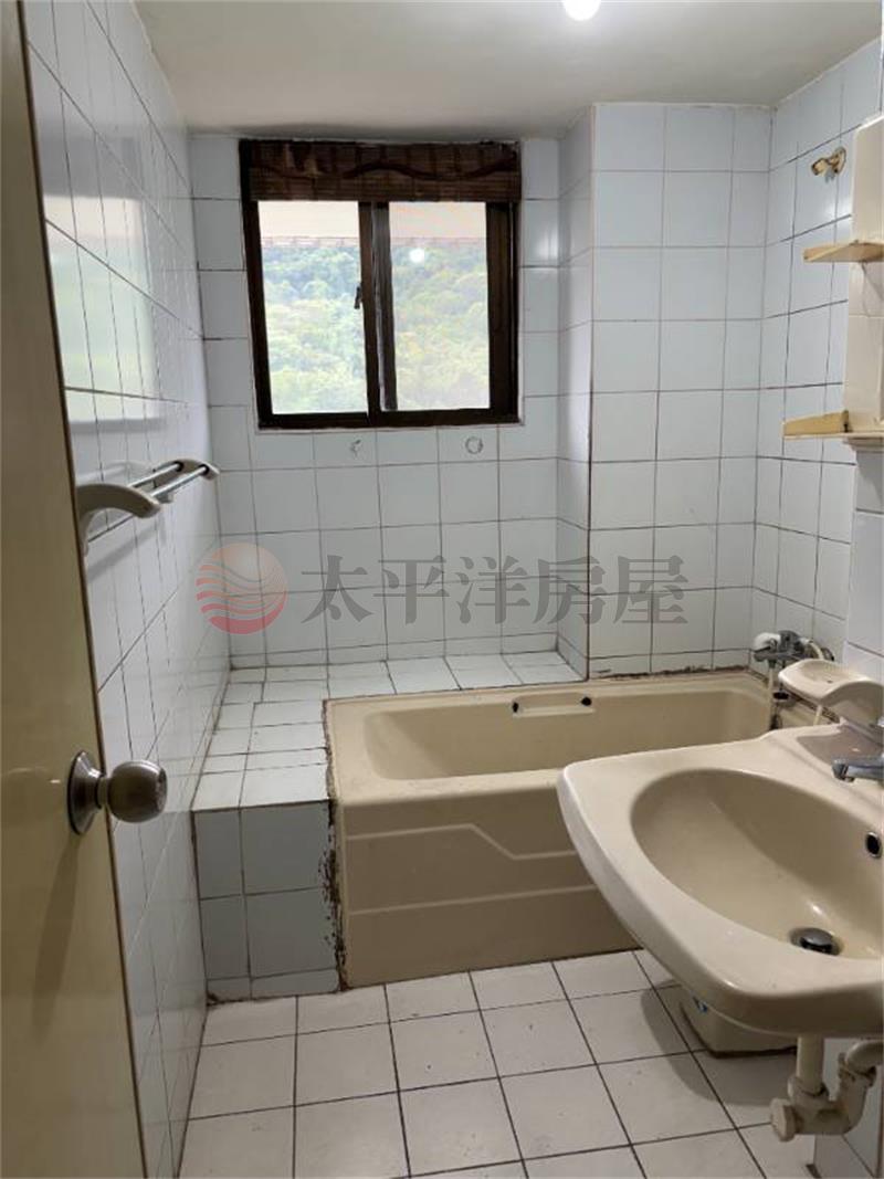 面河景觀美四房房屋室內格局與周邊環境