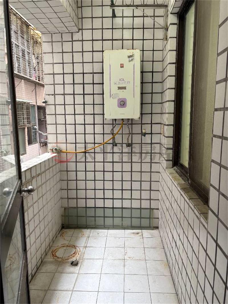 面河景觀美四房房屋室內格局與周邊環境
