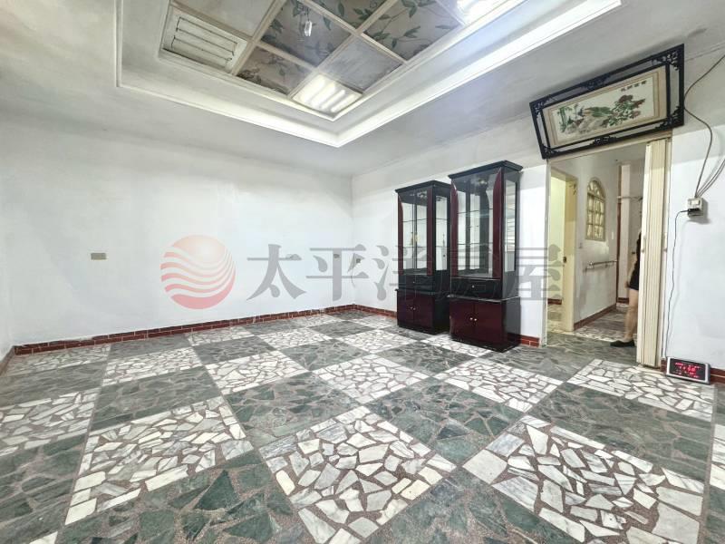 全聯旁稀有1樓房屋室內格局與周邊環境