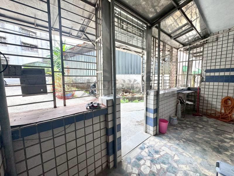 全聯旁稀有1樓房屋室內格局與周邊環境