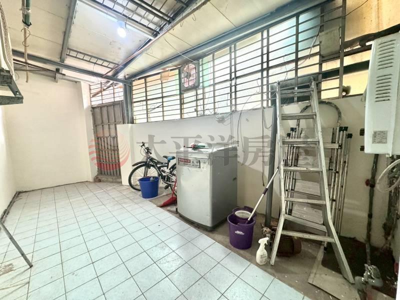 全聯旁稀有1樓房屋室內格局與周邊環境