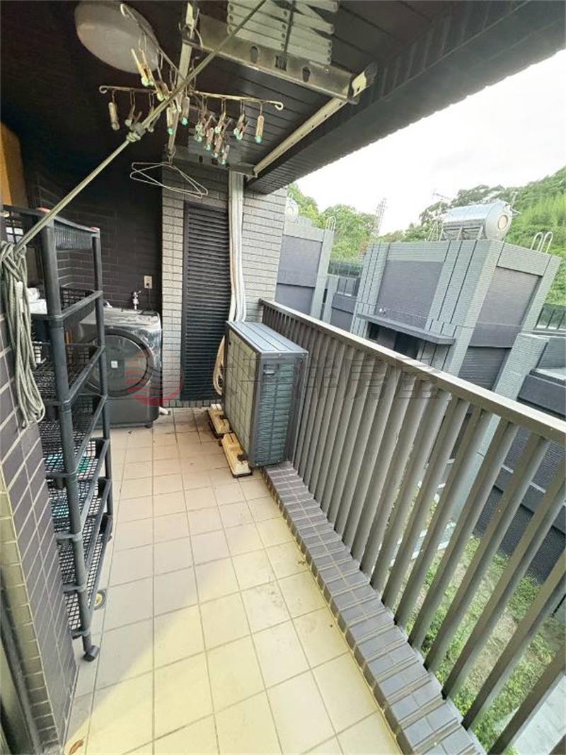 樹學院劍橋區學區房露台戶房屋室內格局與周邊環境