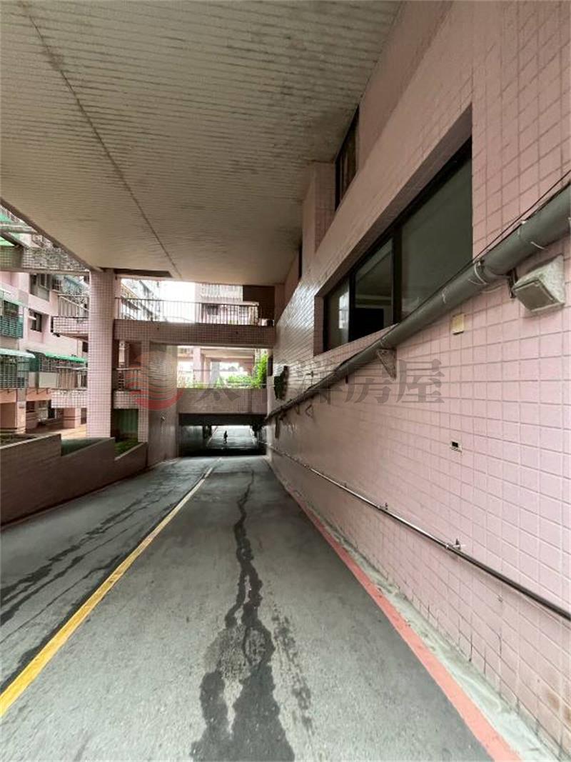 上堤花園電梯3房房屋室內格局與周邊環境