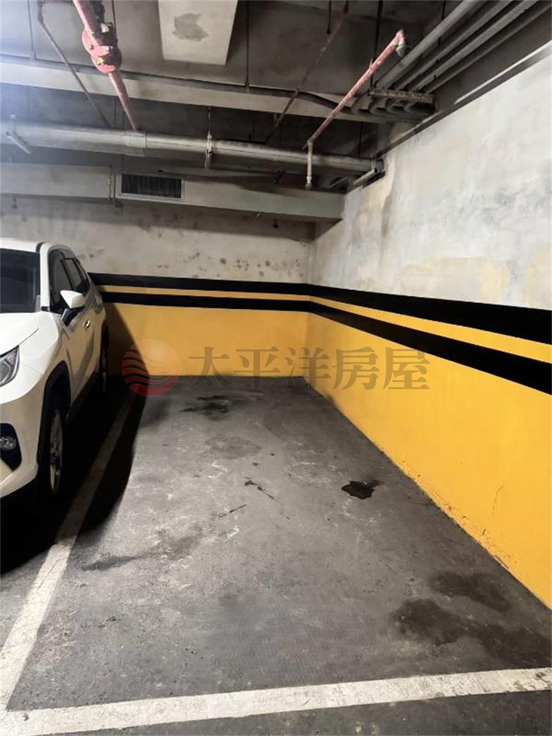 暖暖電梯3房平車位房屋室內格局與周邊環境