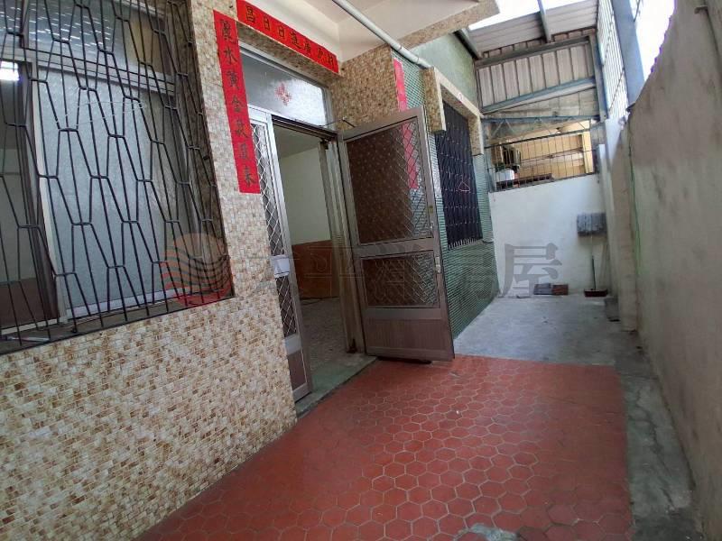 員林大同路旁大地坪透天房屋室內格局與周邊環境