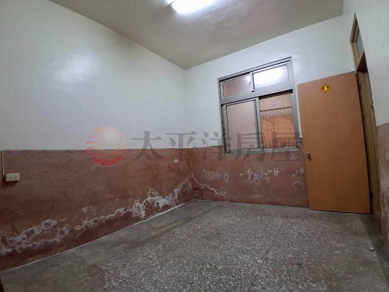 員林大同路旁大地坪透天房屋室內格局與周邊環境