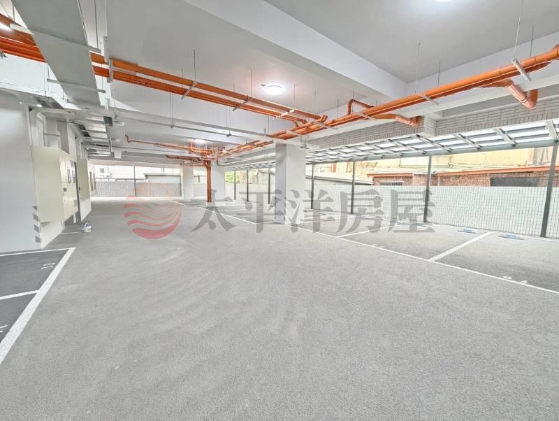 中山逸璟全新大三房平車房屋室內格局與周邊環境