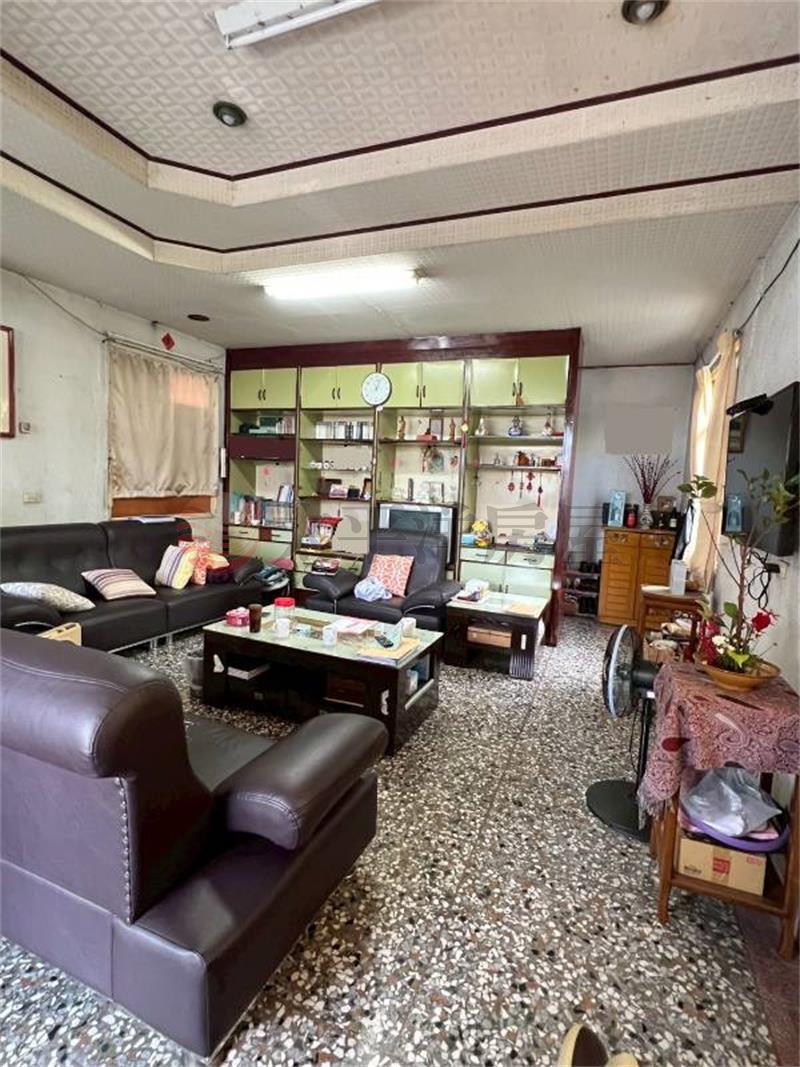 員林芭樂市旁大透天房屋室內格局與周邊環境