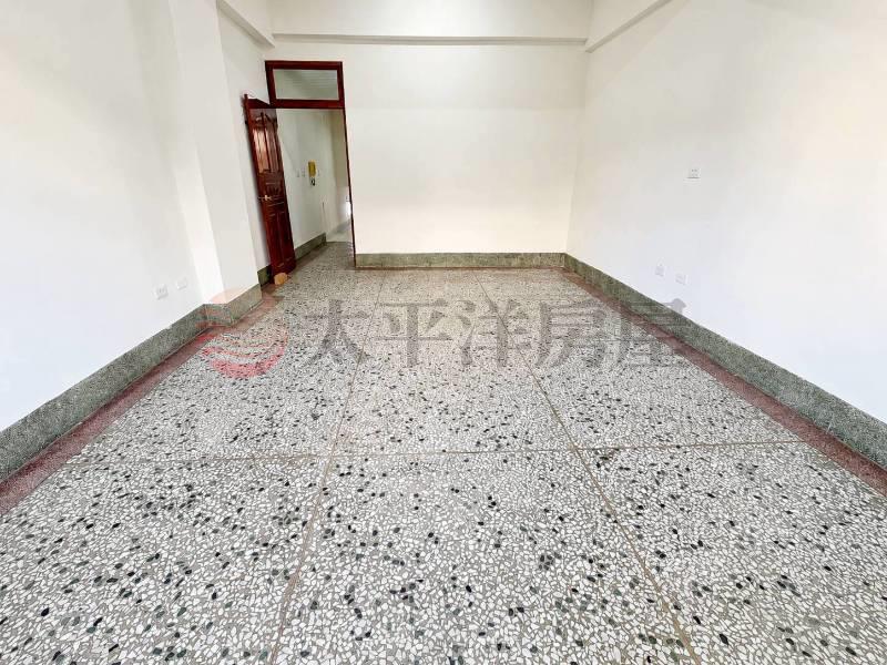 員林僑信學區店住+平車房屋室內格局與周邊環境