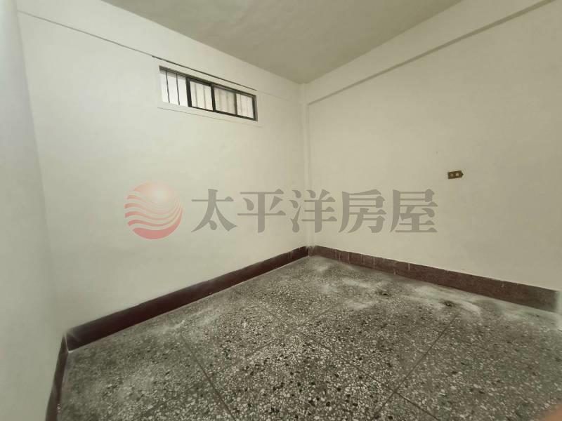 員林㊣建國路金店面房屋室內格局與周邊環境