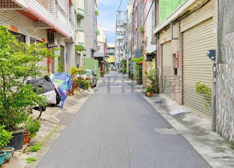 員林育英國小商一建地房屋室內格局與周邊環境