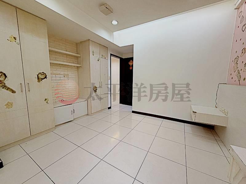 龍安高城生活圈-稀有美妝3房車房屋室內格局與周邊環境