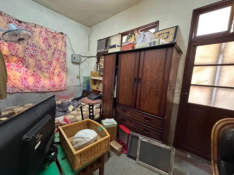 聖心對面a透店房屋室內格局與周邊環境