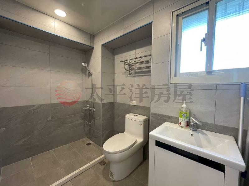 仁愛經典華廈三房房屋室內格局與周邊環境