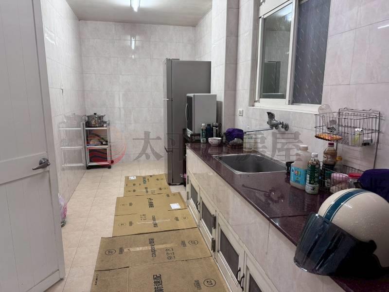 崇法靜巷獨棟大透天房屋室內格局與周邊環境