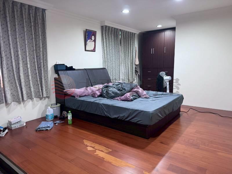 崇法靜巷獨棟大透天房屋室內格局與周邊環境