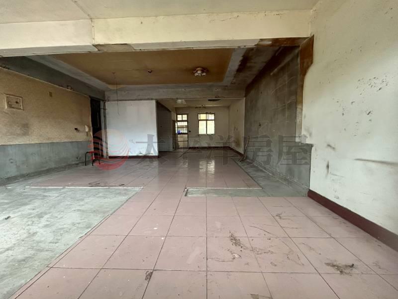安ㄧ路便宜屋房屋室內格局與周邊環境
