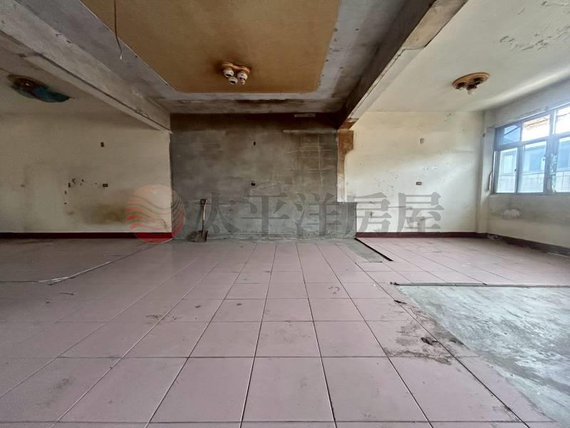 安ㄧ路便宜屋房屋室內格局與周邊環境