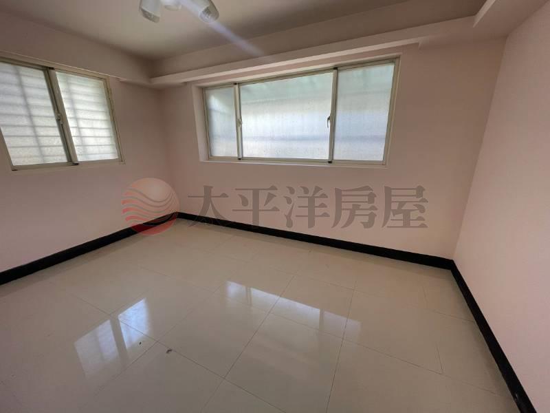 新西街稀有平地2樓四房美屋房屋室內格局與周邊環境