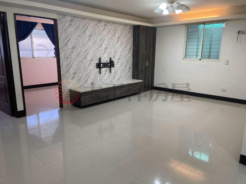 新西街稀有平地2樓四房美屋房屋室內格局與周邊環境