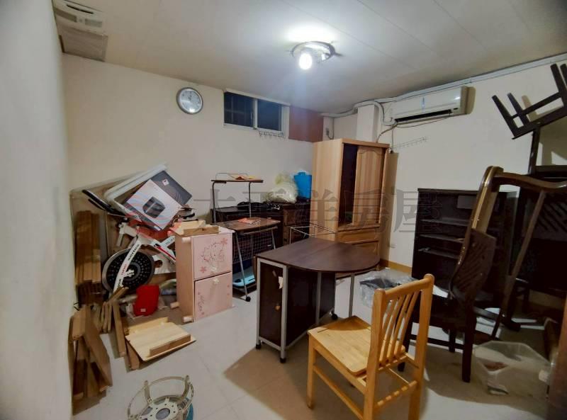孝二路住店房屋室內格局與周邊環境