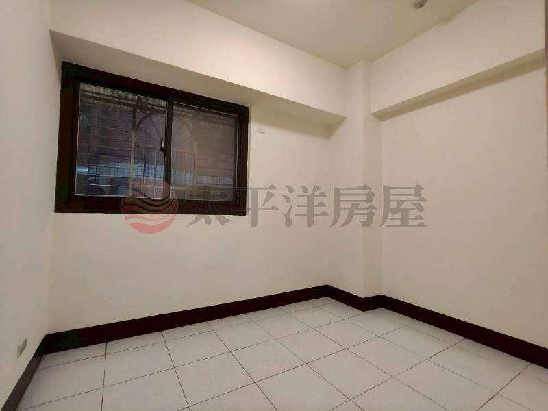 藍天麗地前區亮麗二房房屋室內格局與周邊環境
