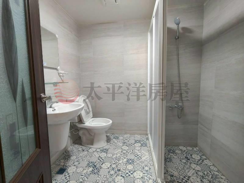 藍天麗地前區亮麗二房房屋室內格局與周邊環境