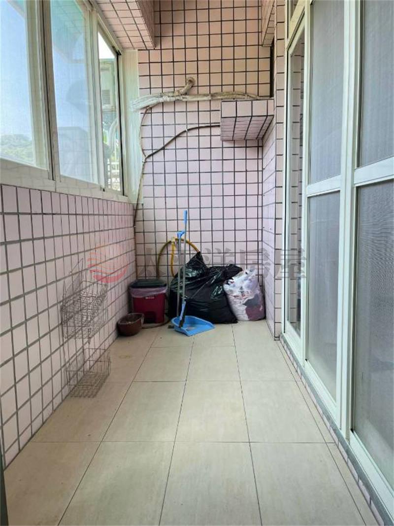 培德路電梯三房房屋室內格局與周邊環境
