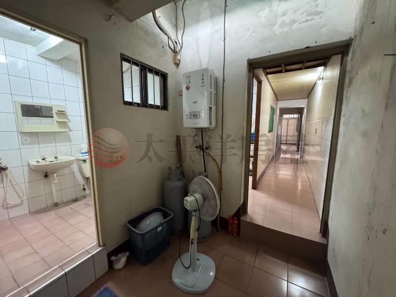 精誠雙路透店房屋室內格局與周邊環境